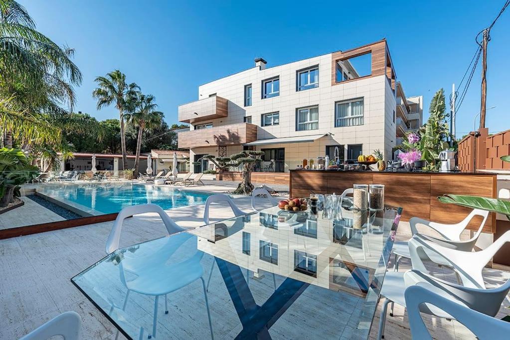 Apartmán Luxury Casa Con Piscina, Wifi, 150M Dal Mare Miami Playa Exteriér fotografie