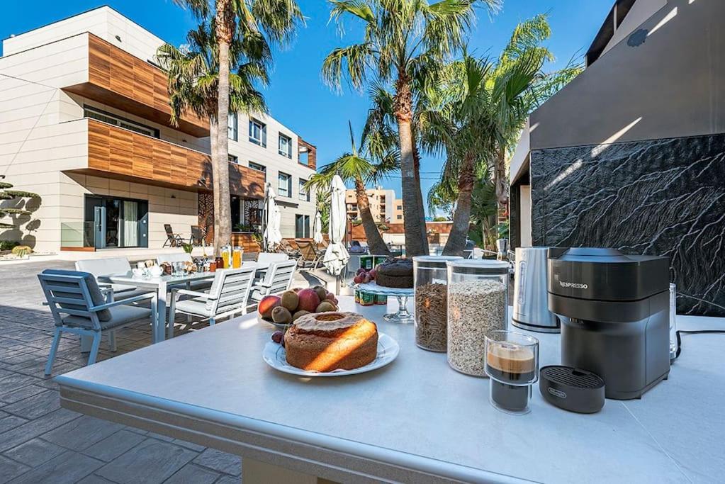 Apartmán Luxury Casa Con Piscina, Wifi, 150M Dal Mare Miami Playa Exteriér fotografie